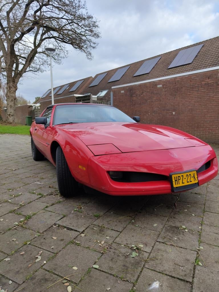 Pontiac 1991 Rood, Automaat, 3100 cc, 4 stoelen, 450 kg