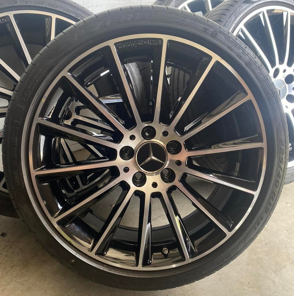 19” Originele Mercedes C-klasse W205 Velgen + Zomerbanden, 19 inch, Banden en Velgen, Ophalen of Verzenden, Zomerbanden