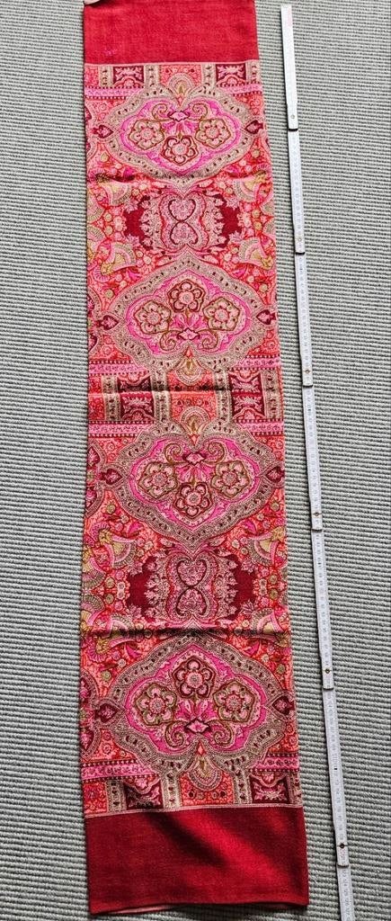 Oilily sjaaltje, rood en roze kleuren, Maat 38/40 (M), Oilily, Ophalen of Verzenden, Zo goed als nieuw