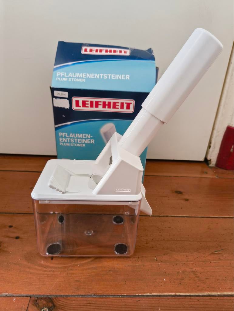 Leifheit pruimenontpitter, nieuw, Ophalen of Verzenden, Nieuw