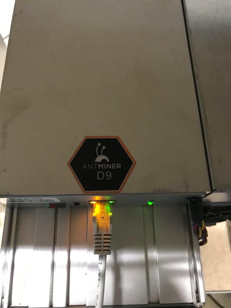 Bitmain Antminer D9 1.77TH 2840W  Dash Crypto Miner, Bitmain/MineTheCoinz, Ophalen of Verzenden, Mijdrecht, Onbekend