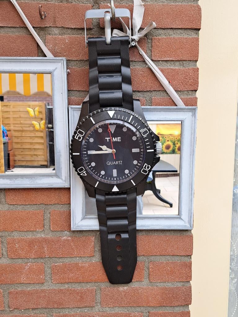 wandklok, Huis en Inrichting, Woonaccessoires | Klokken, Ophalen of Verzenden, Zo goed als nieuw, Analoog, Wandklok