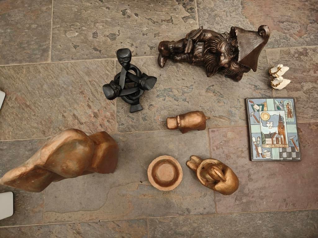 Diverse kunstvoorwerpen uit nalatenschap, Ophalen