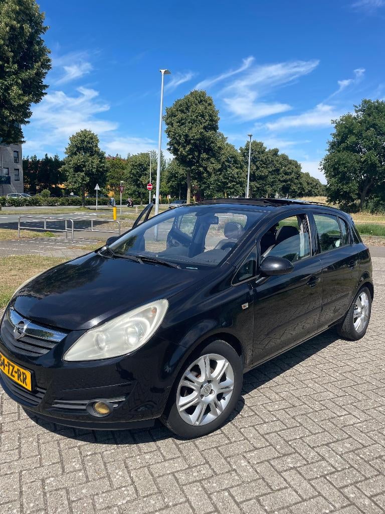 Opel Corsa 1.4 16V 5D 2007 Zwart, Voorwielaandrijving, 1063 kg, Zwart, 4 cilinders
