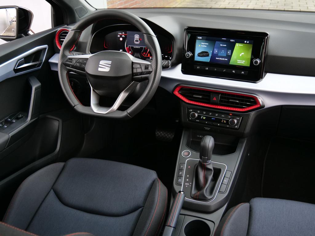 SEAT Ibiza 1.0 TSI FR 115 Pk Automaat DAB / Apple Carplay /, Stof, Zwart, 116 pk, Bedrijf