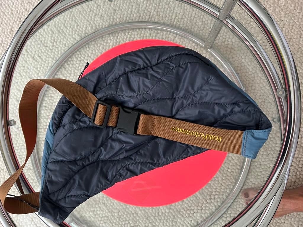 PEAK PERFORMANCE body bag, nieuw, zonder etiket, Ophalen of Verzenden, Zo goed als nieuw, Overige typen, Overige merken
