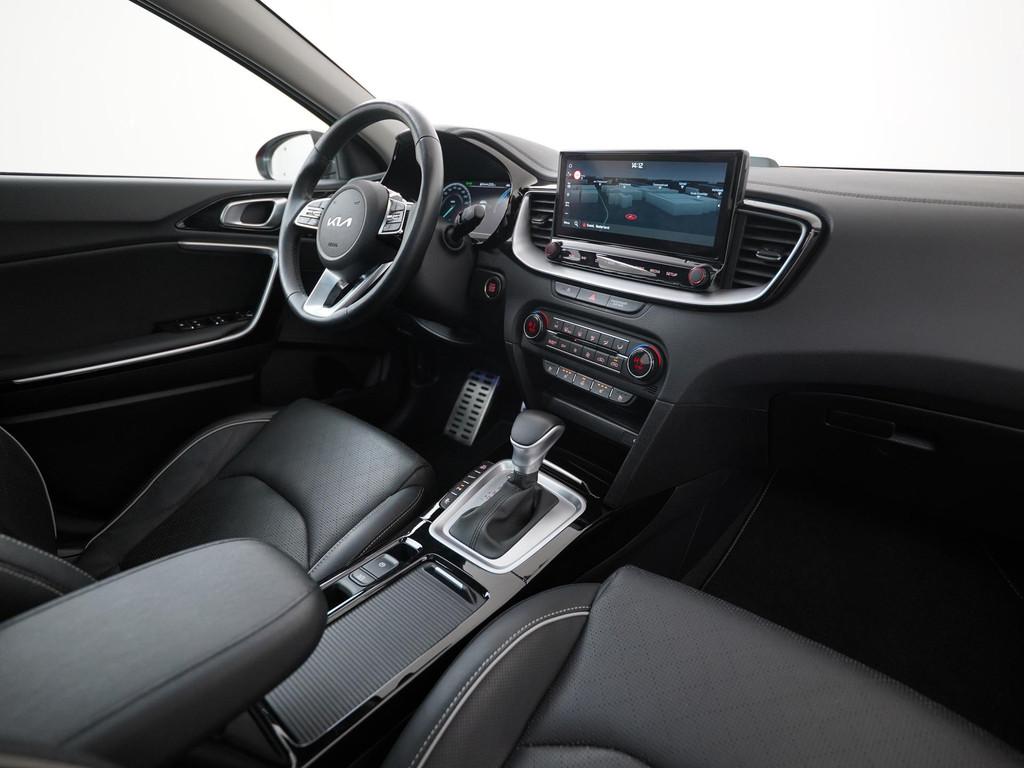 Kia XCeed 1.6 GDi PHEV ExecutiveLine | Schuifdak | Digital C, Gebruikt, Adaptive Cruise Control, SUV of Terreinwagen, Geïmporteerd