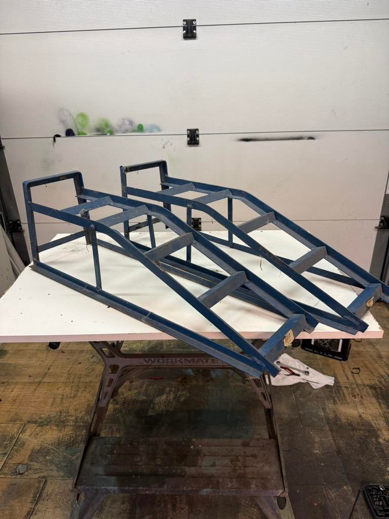 Oprijbokken, Ophalen, Zo goed als nieuw