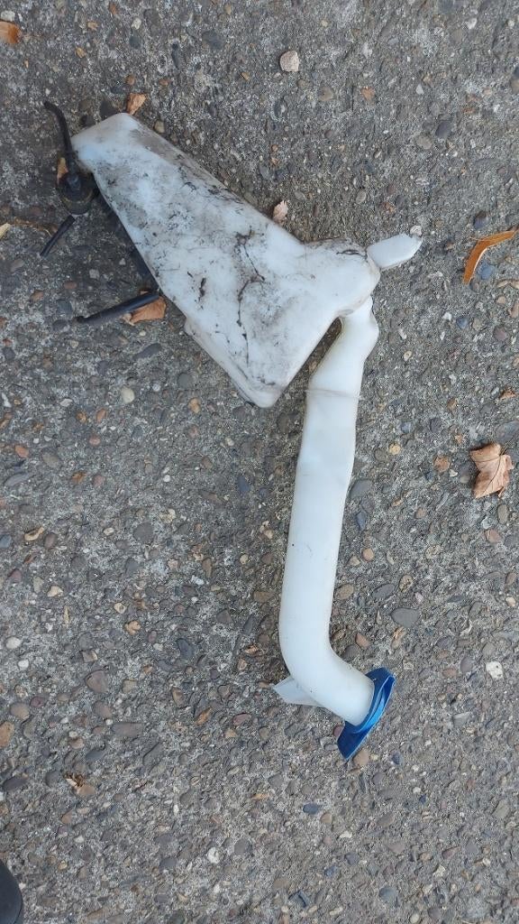 Ruitensproeier reservoir VW Polo 2004, Ophalen of Verzenden