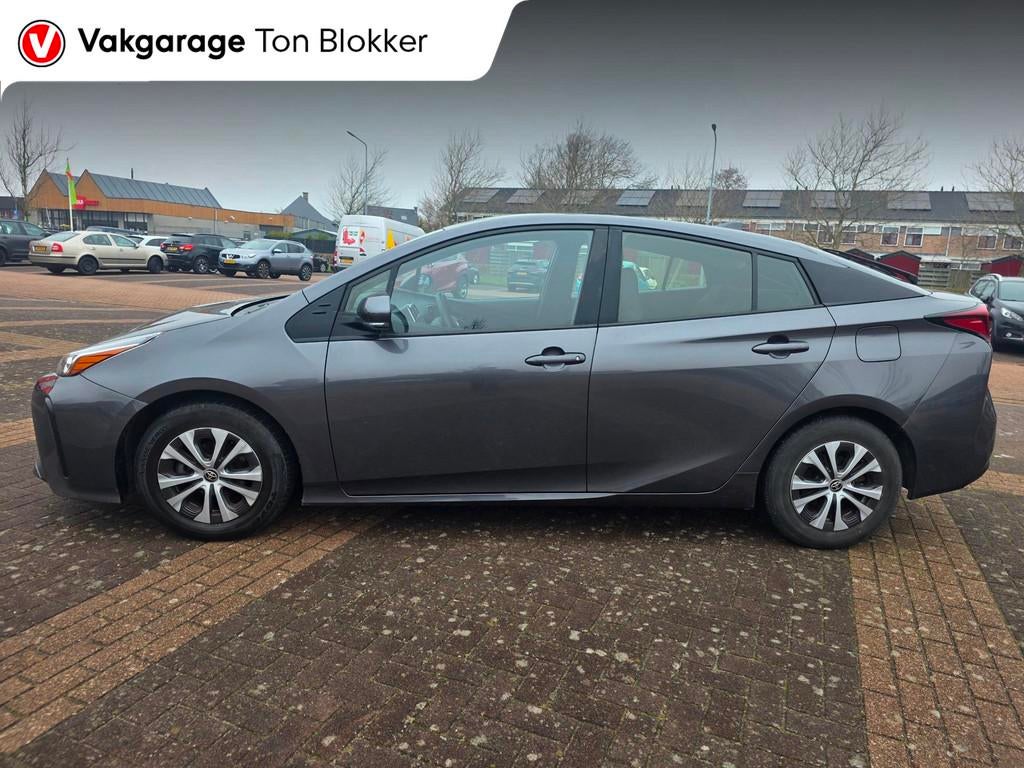 Toyota Prius 1.8 Dynamic, Gebruikt, Zwart, Stoelverwarming, 98 pk