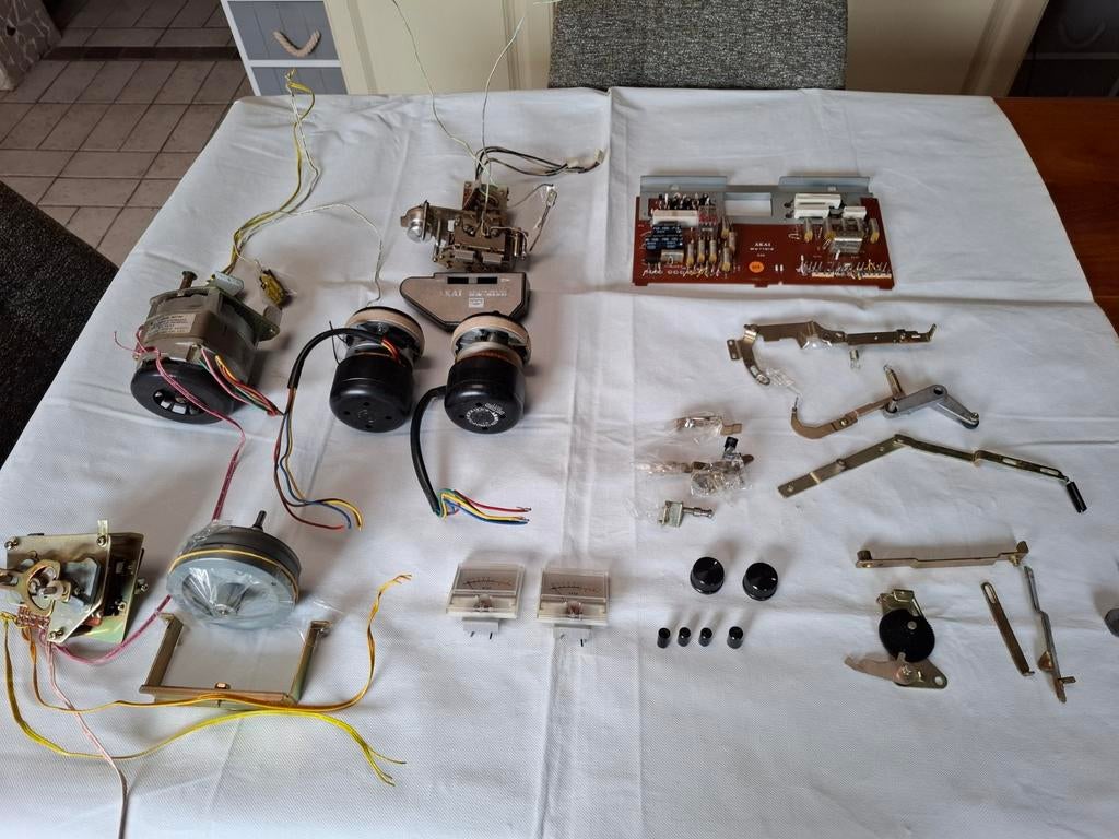 Akai GX-215D onderdelen,los of in 1 koop, Ophalen of Verzenden