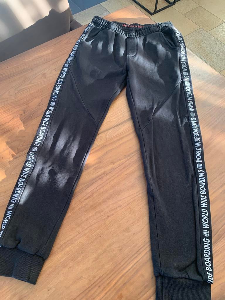 Zwarte joggingbroek maat 170, Ophalen of Verzenden, Gebruikt, Jongen, Broek