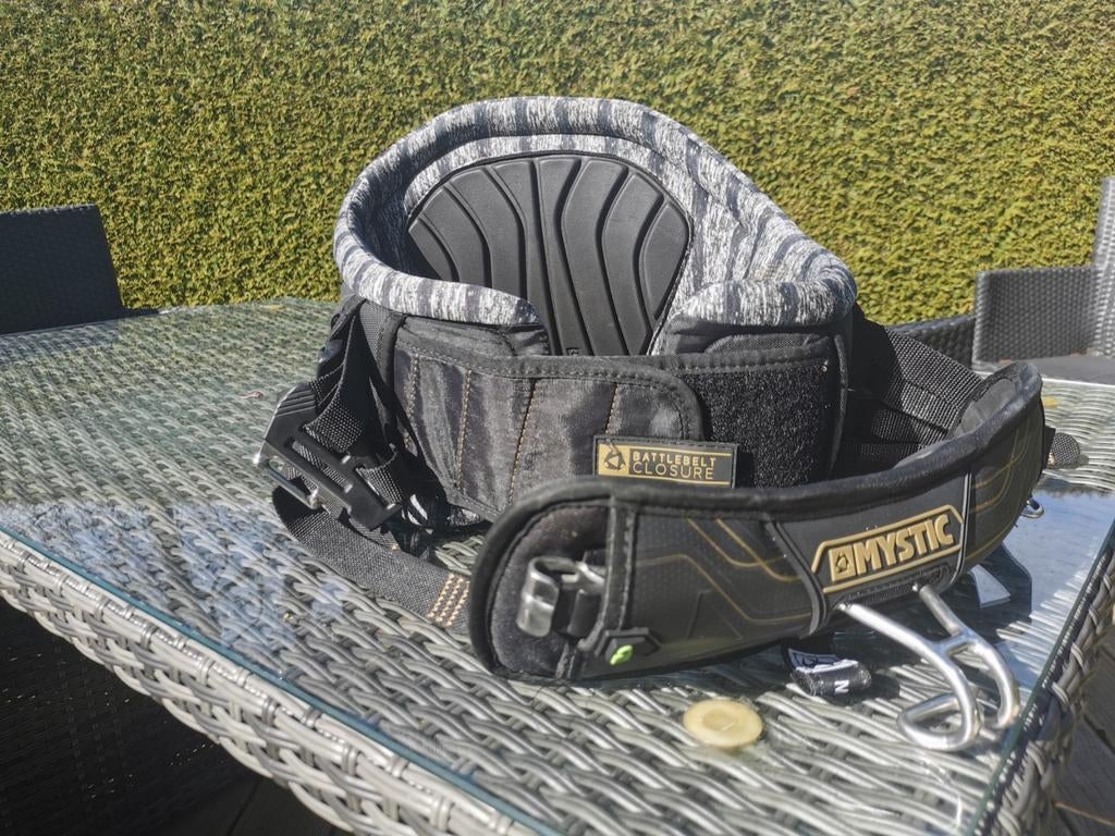 Mystic Diva Kitesurf Heup Harnas dames  maat L, Trapeze, Geen board, Ophalen of Verzenden, Zo goed als nieuw