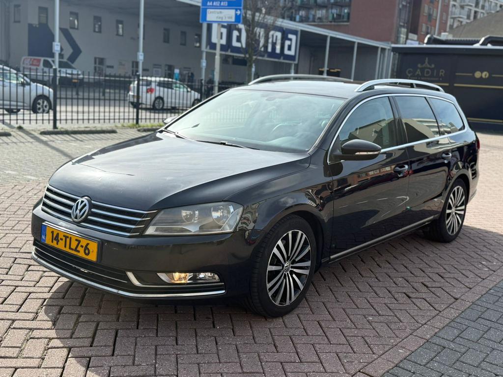 Volkswagen Passat 1.4 TSI | DSG | 2012 | Leer | Vol Opties, Auto's, Volkswagen, Zwart, 750 kg, 16 km/l, USB