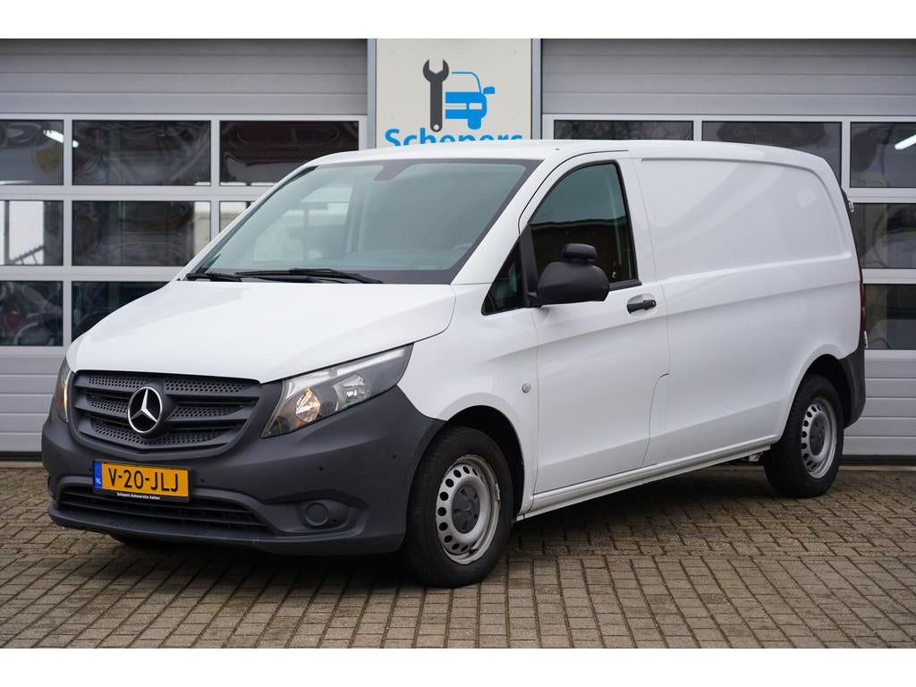 Mercedes-Benz VITO 111 CDI, Voorwielaandrijving, Stof, Gebruikt, 4 cilinders
