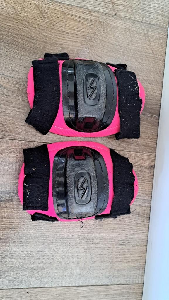 Kniebeschermers, skeelerbeschermers retro, Ophalen of Verzenden, Zo goed als nieuw, Bescherming