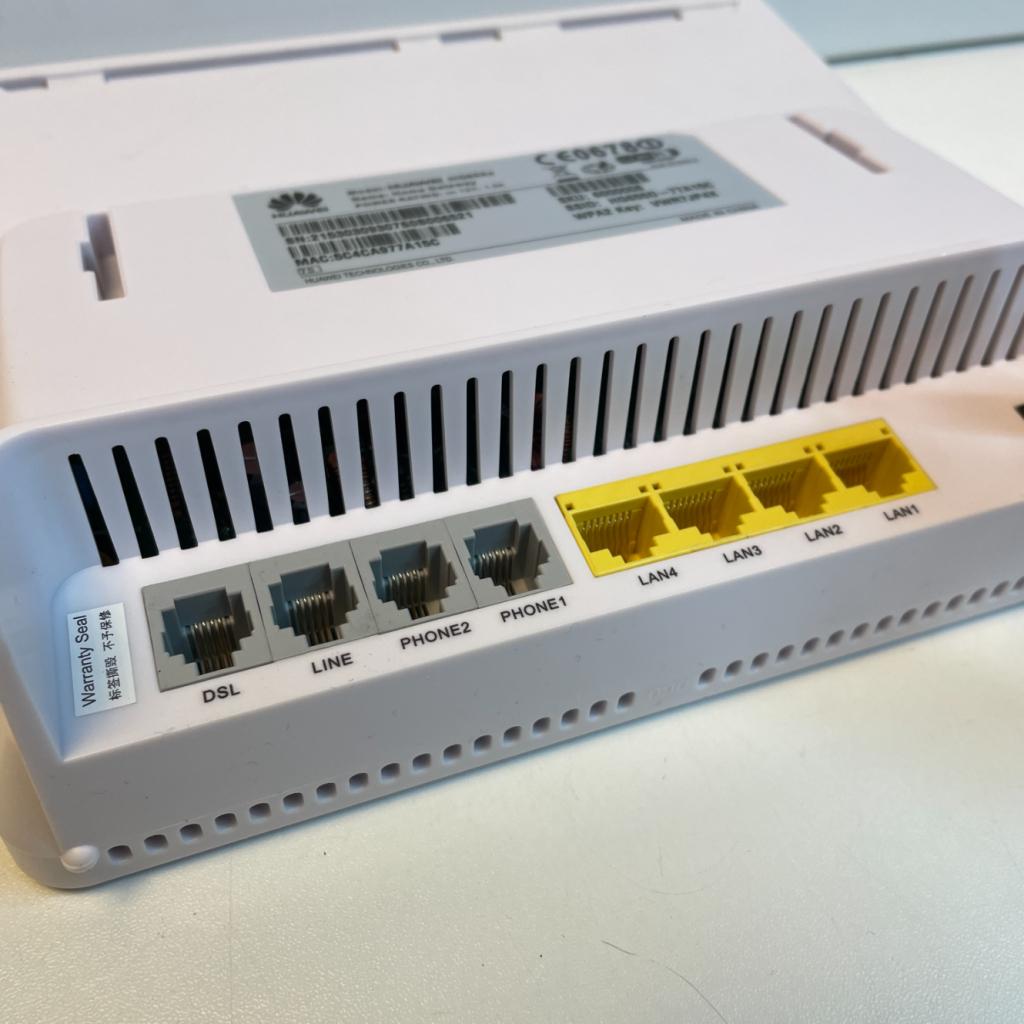 Huawei HG655d modem router | Nette Staat, Huawei, Zo goed als nieuw, Support@huawei.com, Huawei Base
Bantian, Longgang District
Shenzhen, Guangdong
China