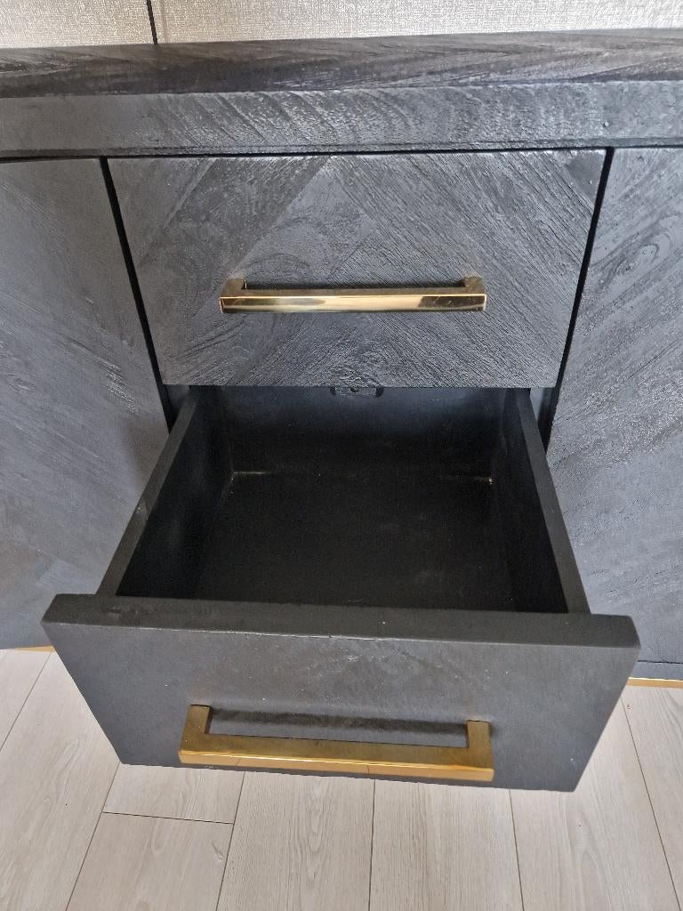 Luxe Zwarte Visgraat Dressoir (Goud), Ophalen, ​Modern / Industrieel / Chic, Kunststof, 150 tot 200 cm