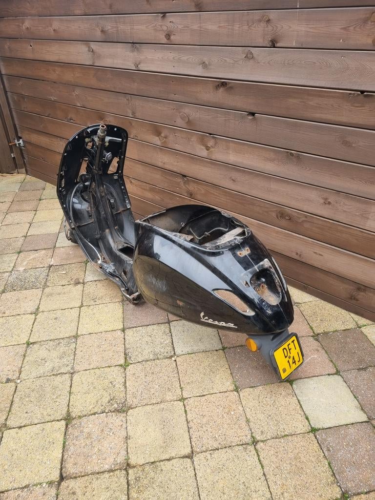 Vespa sprint frame 2016 brom, Ophalen of Verzenden, Zo goed als nieuw