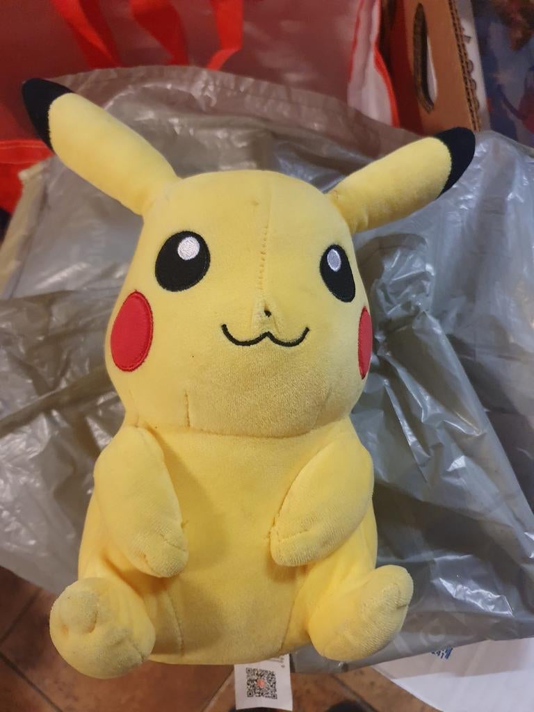 Te koop Pokemon pickachu knuffel, Ophalen of Verzenden, Zo goed als nieuw, Overige typen