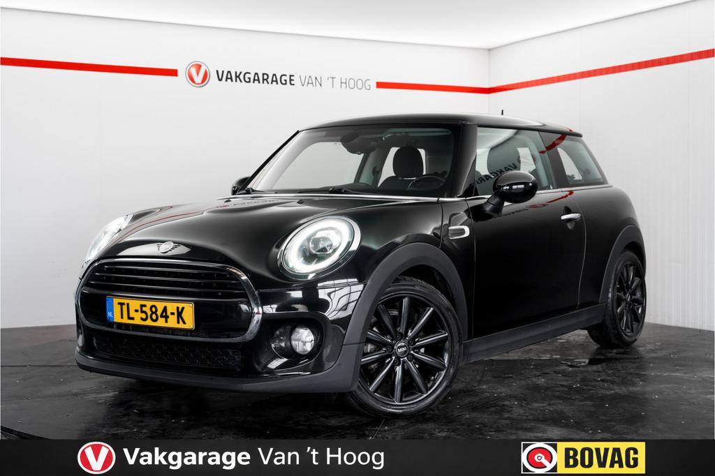 MINI Mini 1.5 Cooper Chili (bj 2018, automaat), Gebruikt, 4 stoelen, Origineel Nederlands, Bedrijf