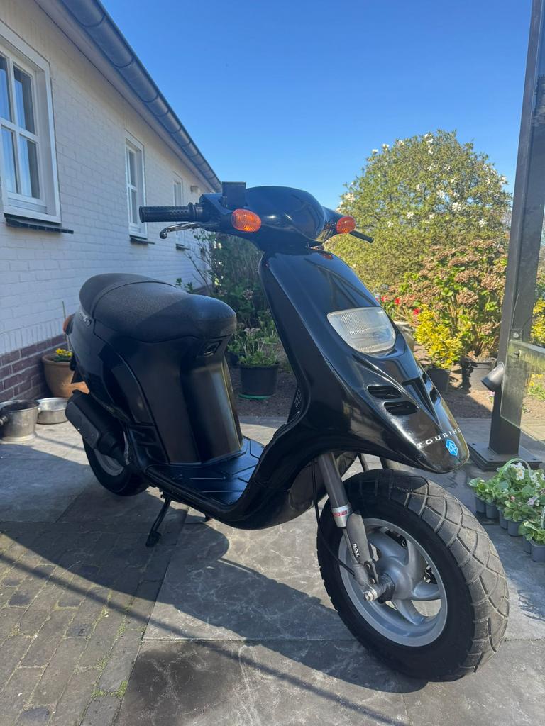 ⭐️Piaggio Typhoon 50cc 2 takt brom glans zwart⭐️, Fietsen en Brommers, Scooters | Piaggio, Ophalen of Verzenden, Zo goed als nieuw