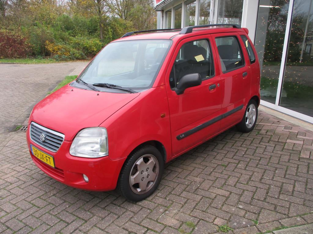 Suzuki Wagon R+ 1.3 Season Kan direct mee! 139.000 km Nap!, Auto's, Suzuki, Voorwielaandrijving, Stof, Gebruikt, 31 €/maand