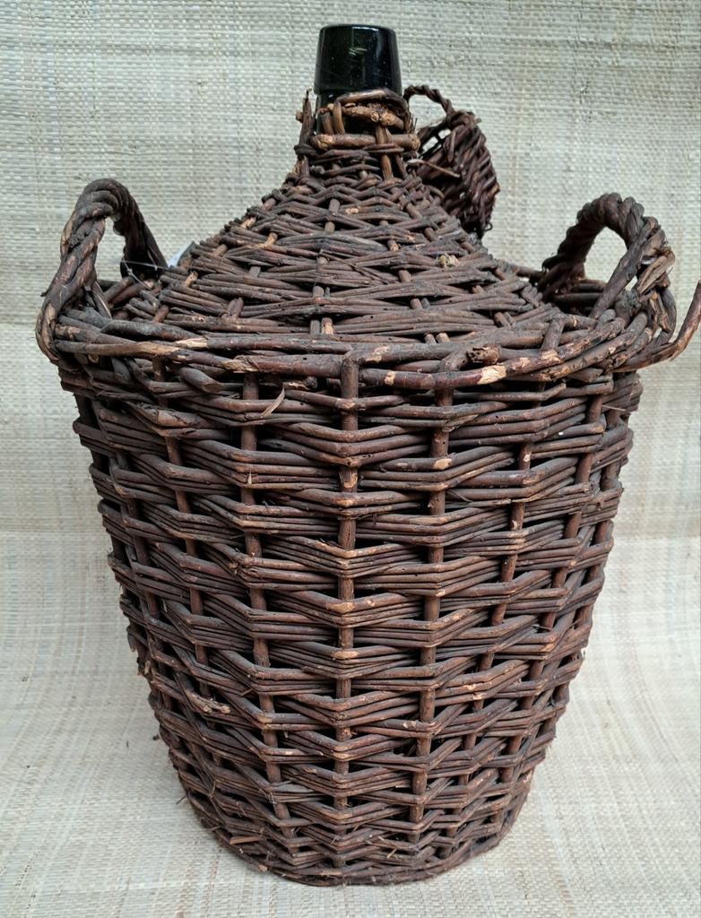 Brocante fles gistfles in rotan mand Frans, Antiek en Kunst, Curiosa en Brocante, Ophalen of Verzenden