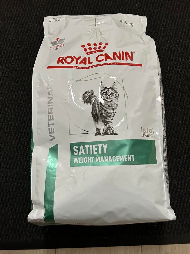 Royal canin satiety 3.5 kg gesloten zak, Ophalen of Verzenden, Kat