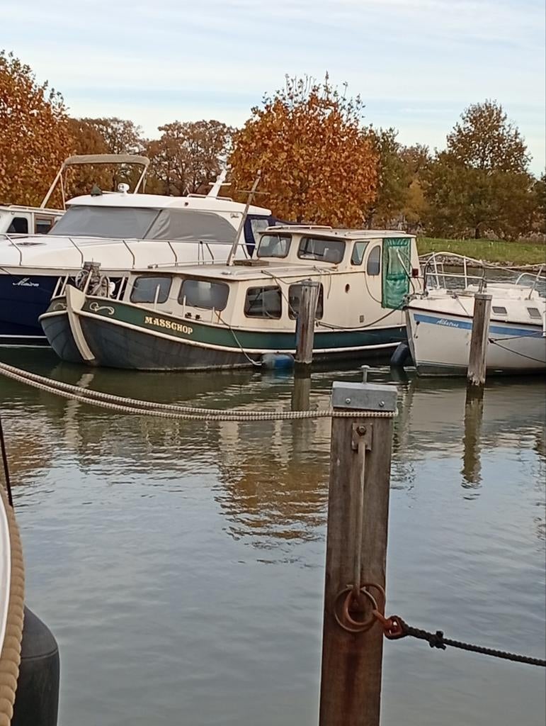 Praam , motorboot,opknapper, Ophalen, Gebruikt, Staal, Binnenboordmotor
