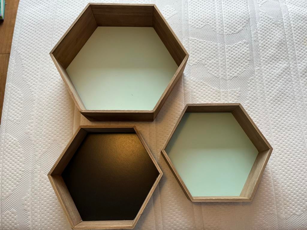 Hexagon wanddecoratie kastjes plankjes mintgroen zwart, Ophalen, Gebruikt