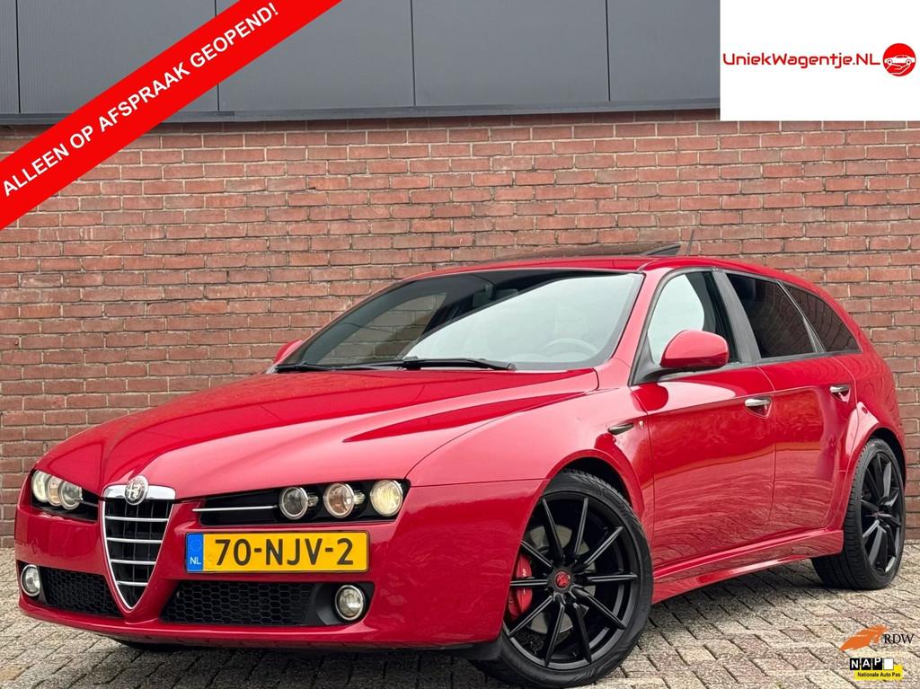 Alfa Romeo 159 Sportwagon 1.7 T Progression | NL-AUTO!, Auto's, Voorwielaandrijving, Euro 5, Gebruikt, Zwart