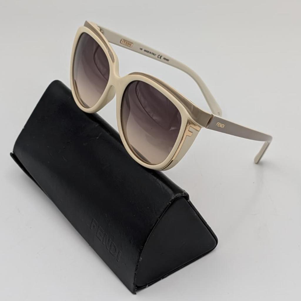 FENDI FS5283 Vintage zonnebril compleet origineel - Nette st, Ruilrijk, Zo goed als nieuw, Info@ruilrijk.nl, Neerstraat 60, 6041 KD Roermond