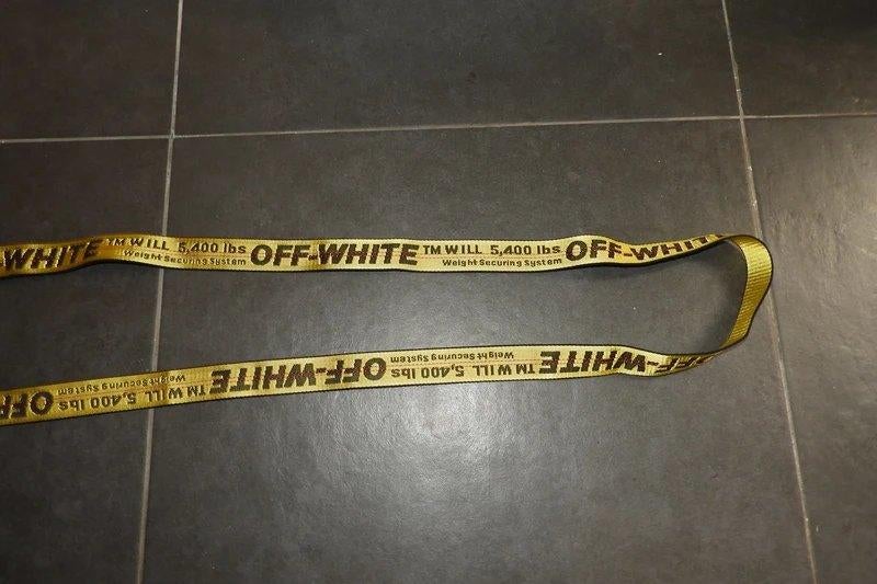 Off White lange riem geel merk print aparte gesp Nieuw, Kleding | Dames, Riemen en Ceinturen, Overige kleuren, 100 cm of meer