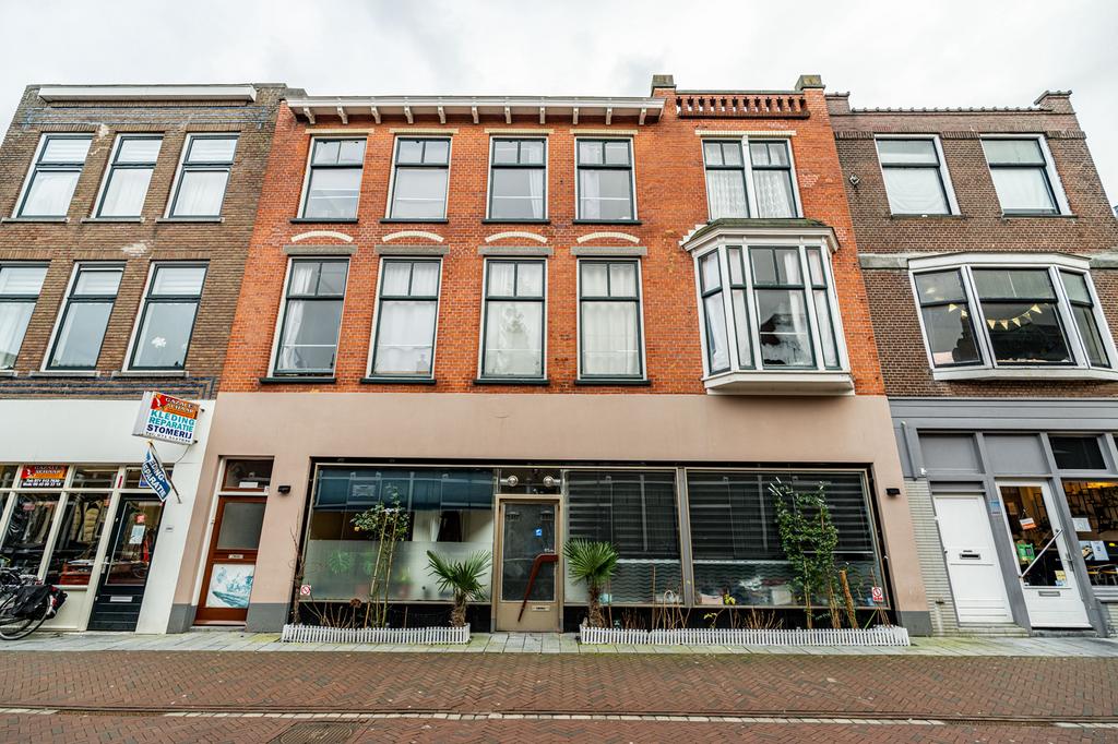 Groot pand centrum Leiden Direct beschikbaar met potentie, Zuid-Holland, 200 tot 500 m²