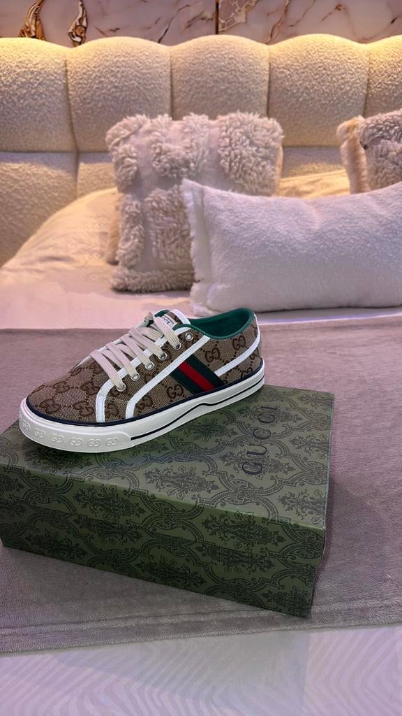 Gucci sneakers maat 38 nieuw!!, Kinderen en Baby's, Ophalen, Nieuw, Schoenen