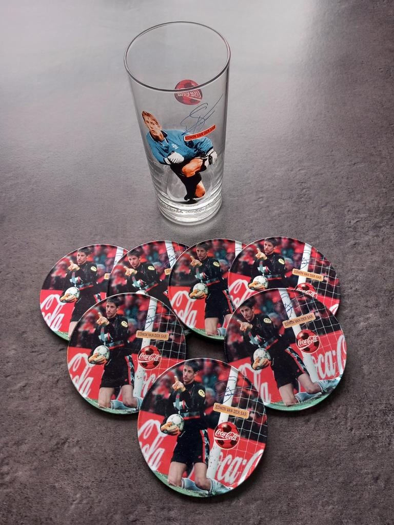 Coca-Cola glas en onderzetters Edwin van der Sar WK/EK, Verzamelen, Sportartikelen en Voetbal, Ophalen of Verzenden, Zo goed als nieuw