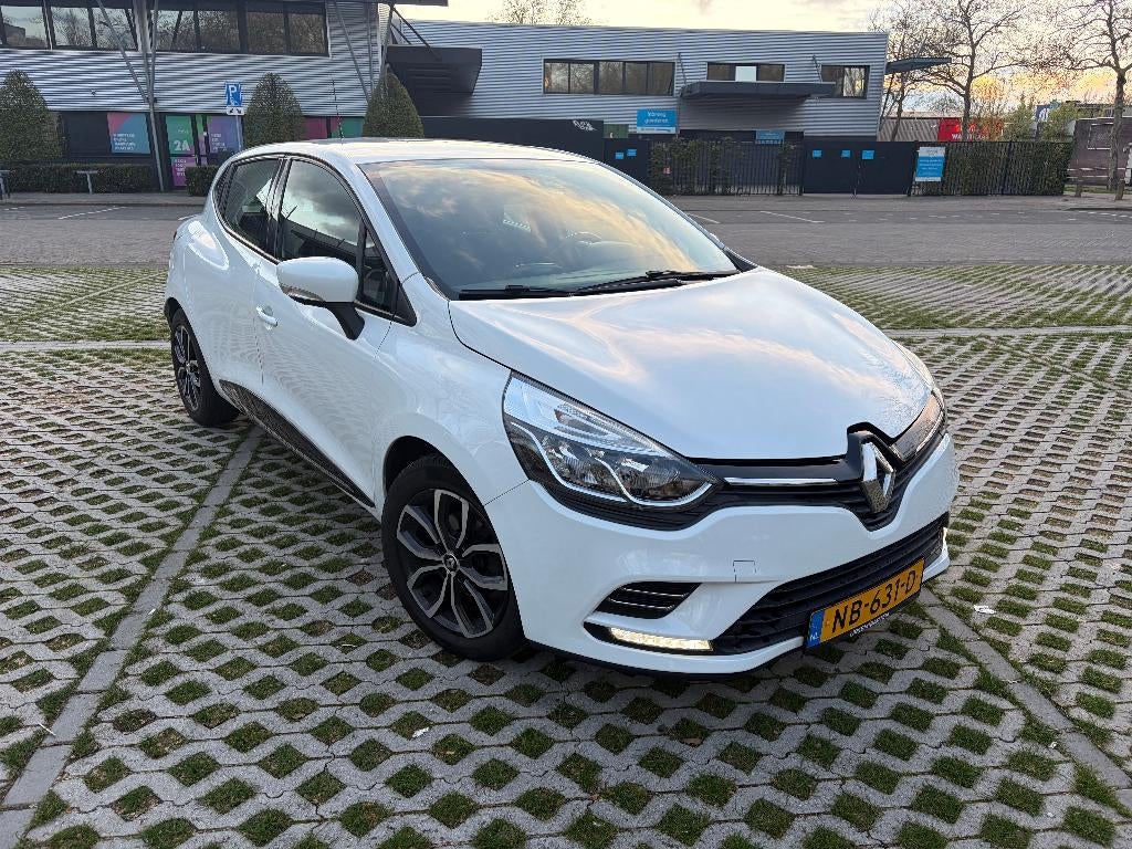 Renault Clio 1.2 TCe Aut Zen 2016 NAP DAB+ Navi, Auto's, Renault, Stof, Origineel Nederlands, 1200 kg, 19 km/l
