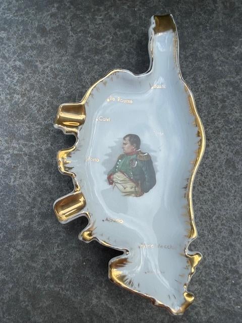 Vintage souvenir corsica napoleon. Asbak limoges porselein., Ophalen