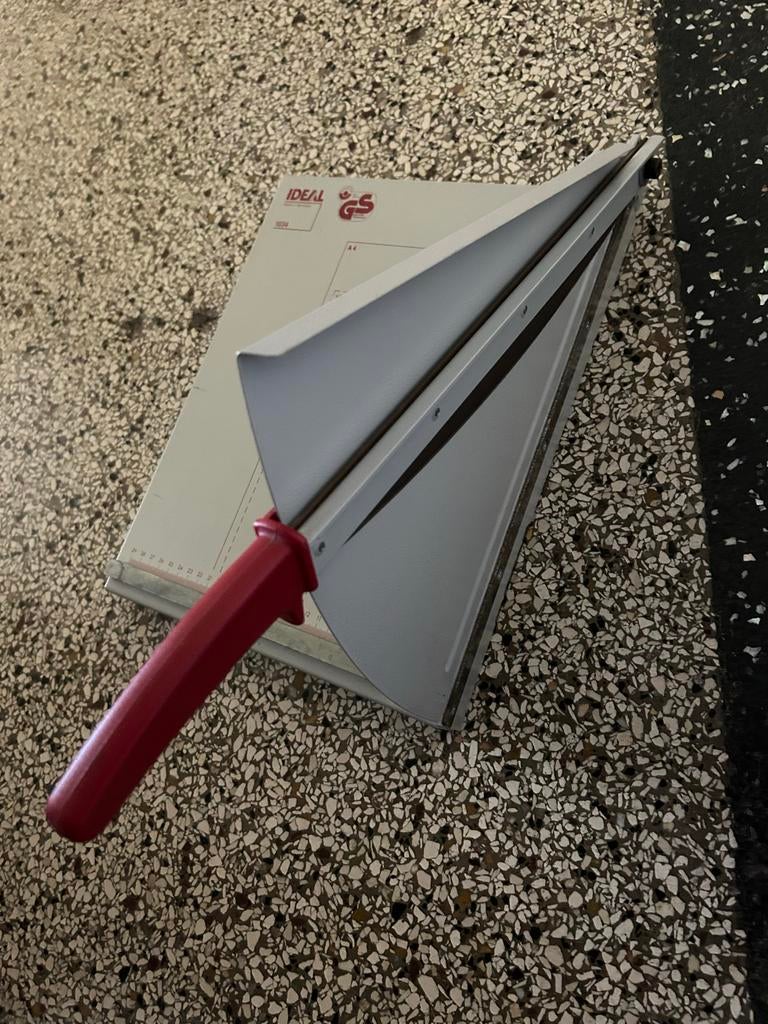 Snijmachine (handmatig) Ideal 1034, Diversen, Papierwaren, Gebruikt, Ophalen