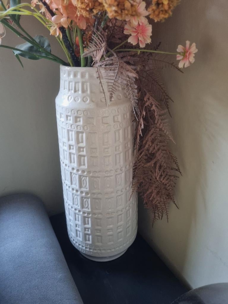 Witte vaas West Germany, Ophalen