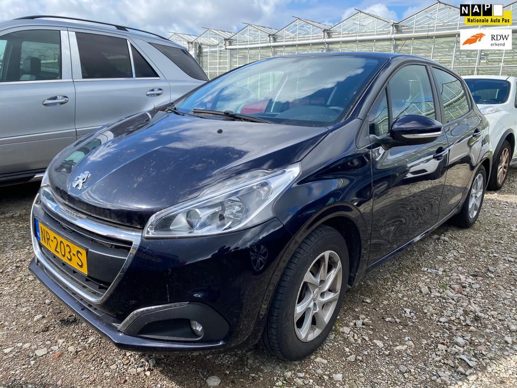Peugeot 208 | 2017 | 1.2 PureTech Blue Lion | export en hand, Auto's, Voorwielaandrijving, Gebruikt, 1199 cc, Parkeersensor