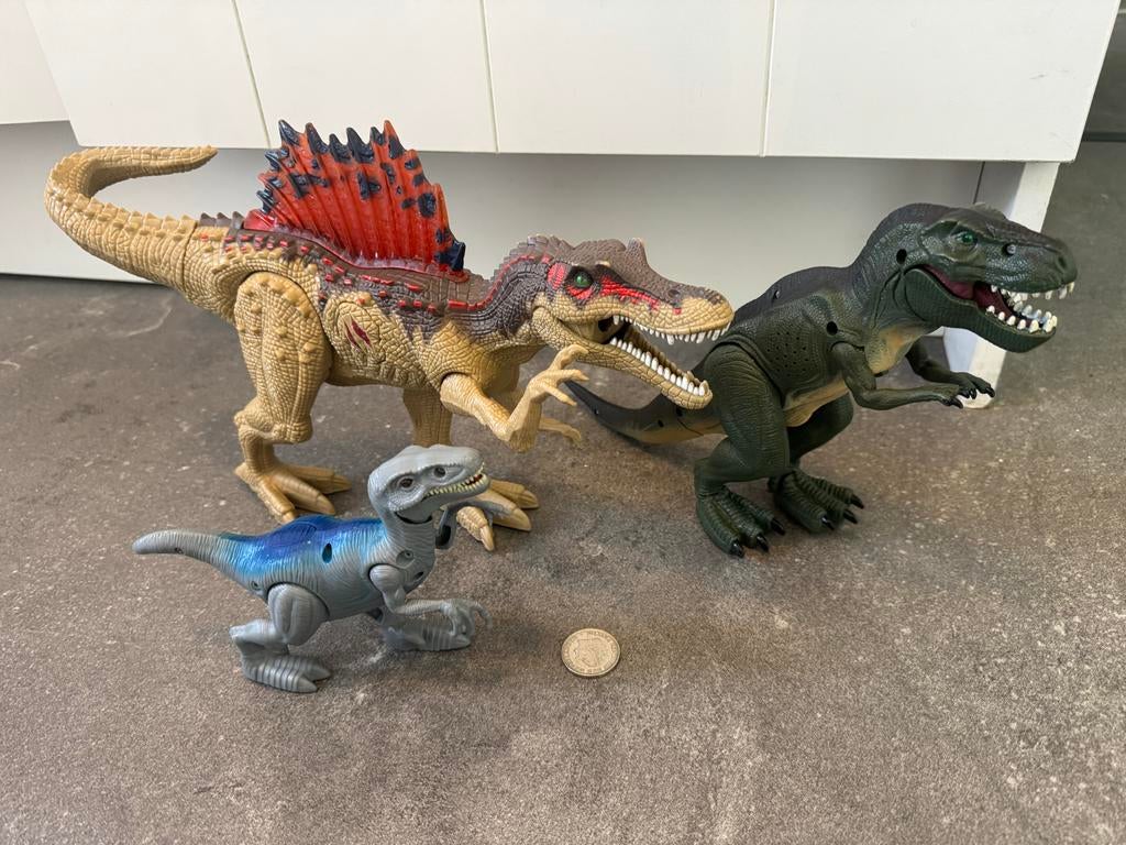 Dino speelset: zachte T-Rex, kooi en harde dino's, Ophalen of Verzenden, Gebruikt, Jongen of Meisje