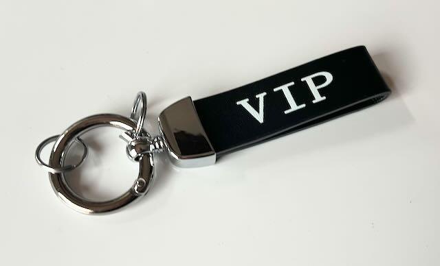 sleutelhanger   VIP, Ophalen of Verzenden