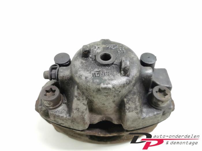 Remklauw (Tang) rechts-voor van een Opel Vectra, Gebruikt, -, -, Opel