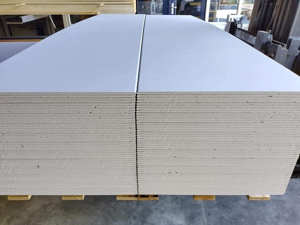Gipsplaat te koop rk 2600x600x9.5mm, Ophalen, Nieuw, Minder dan 180 cm, Palen