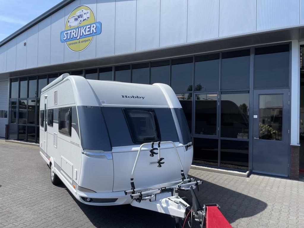 Hobby Excellent Edition 495 UL 2 Aparte bedden Luifel BJ2023, Standaardzit, Lengtebed, Hobby, Bedrijf