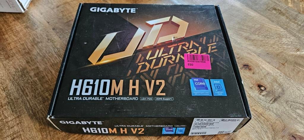 Gigabyte H610M H V2 - Intel LGA 1700 Moederbord, Computers en Software, Moederborden, LGA 1700, Ophalen of Verzenden, Micro-ATX