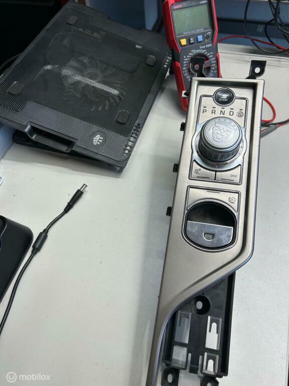 Reparatie schakelknop Land Rover Jaguar P176c-11