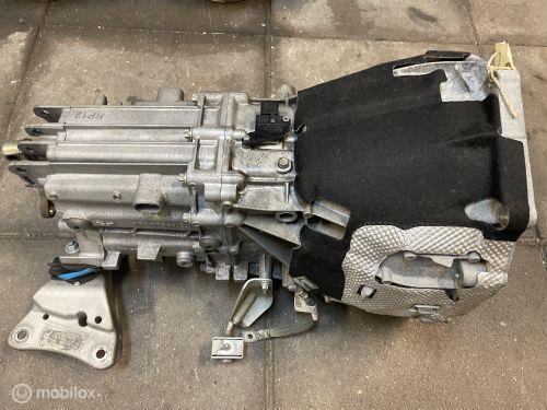 6-versnellingsbak BMW 1-serie F20 LCI 116i 23008637974, Gebruikt, Ophalen of Verzenden, BMW, BMW